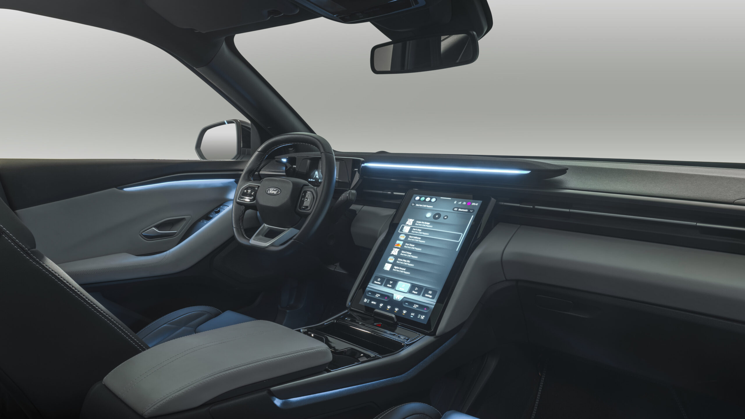 ford-explorer-tecnologia ford-explorer-tecnologia