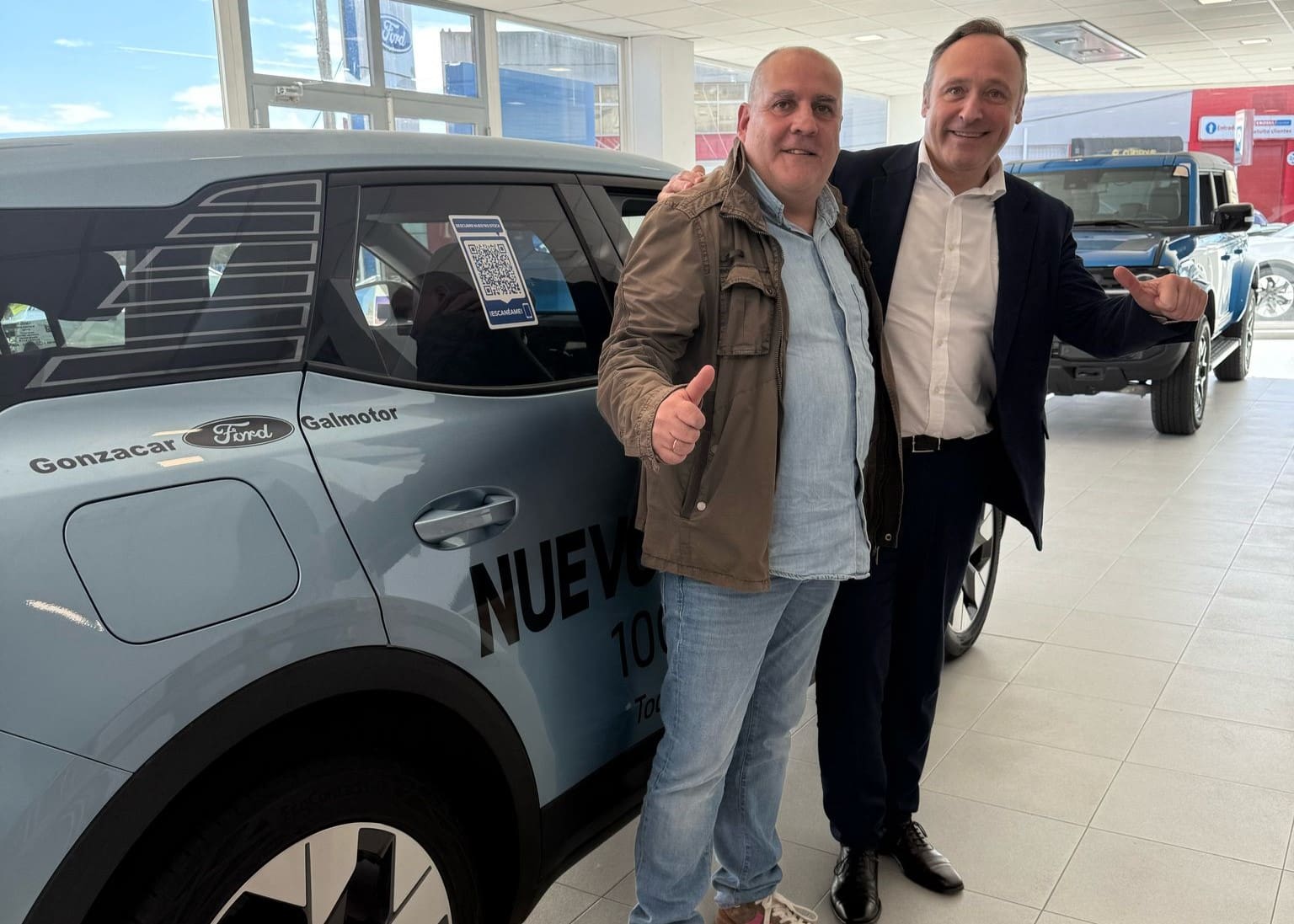 Renovación Ford Galmotor con AD NÁUTICO DE NARON