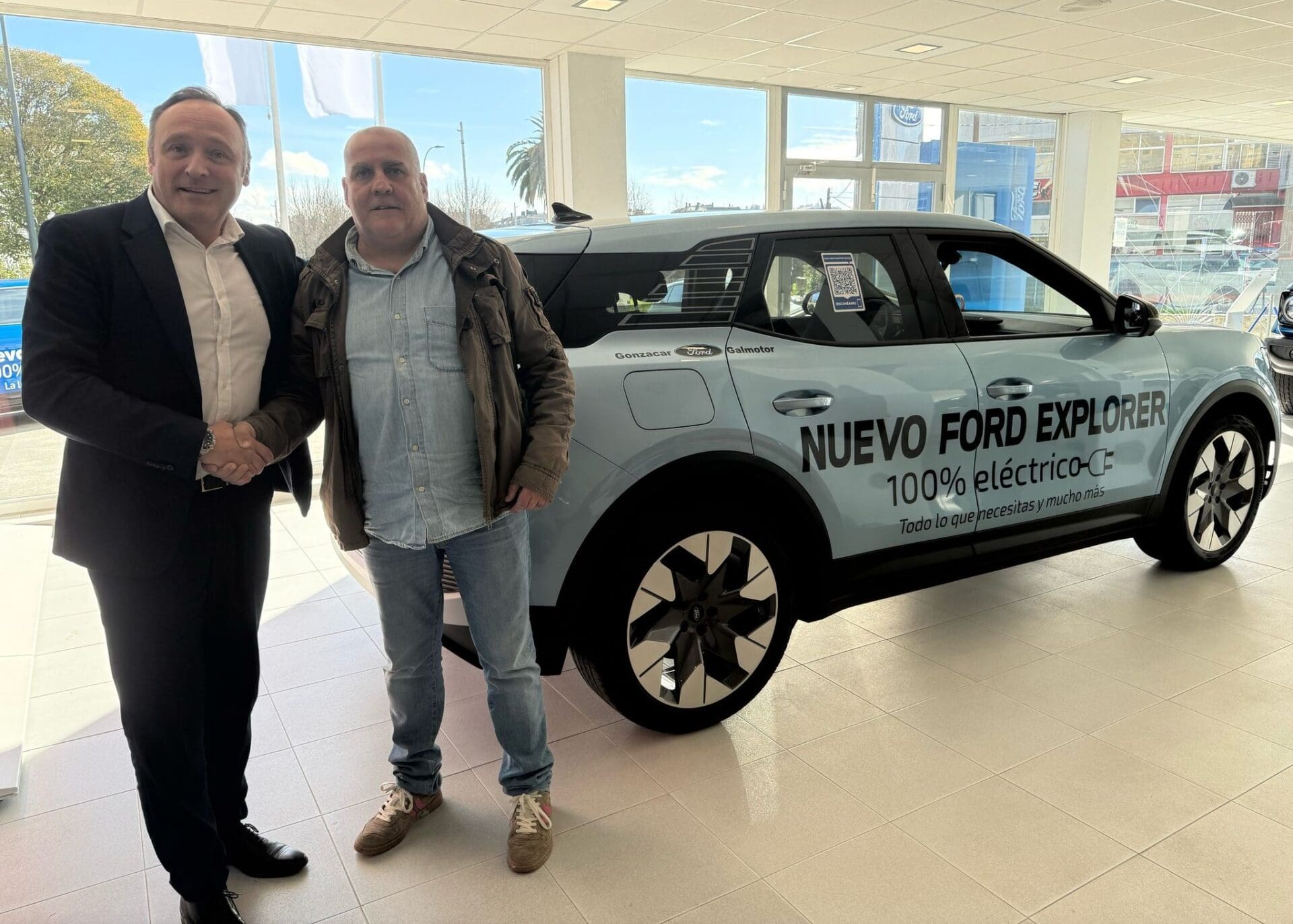 Renovación Ford Galmotor con AD NÁUTICO DE NARON